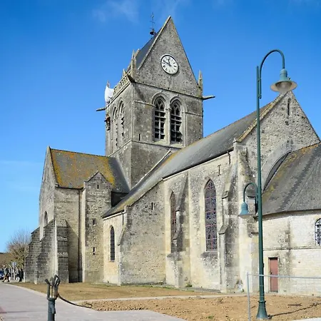 Hotell Logis Restaurant Le Mere Sainte-Mère-Église