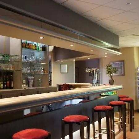 Logis Restaurant Le Mere Hotell Sainte-Mère-Église