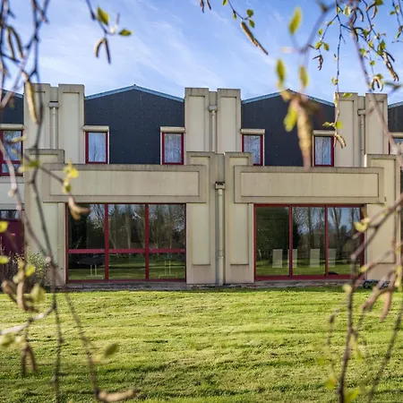Hotell Logis Restaurant Le Mere