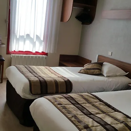 Отель Logis Restaurant Le Mere 3*