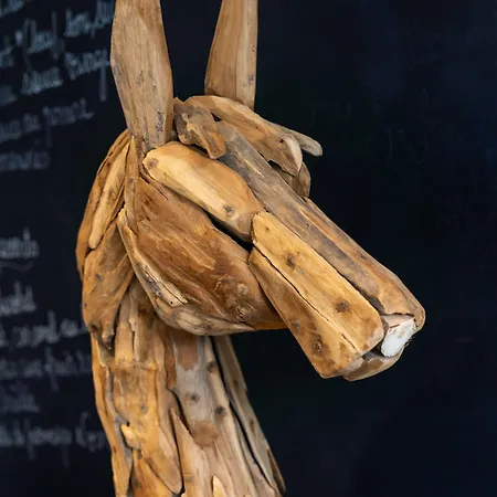 Logis Restaurant Le Mere Сент-Мер-Эглиз