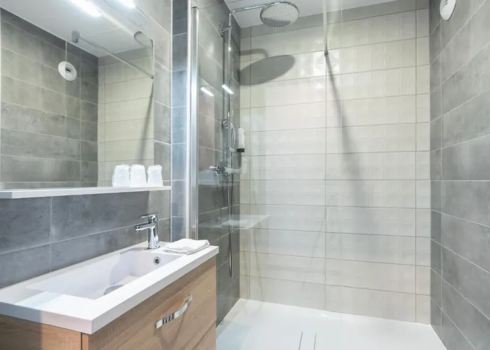 Logis Restaurant Le Mere 3* Sainte-Mère-Église