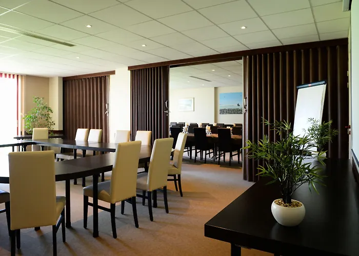 Logis Restaurant Le Mere Sainte-Mère-Église