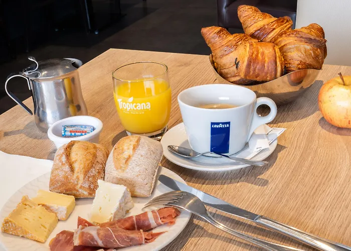 Logis Restaurant Le Mere