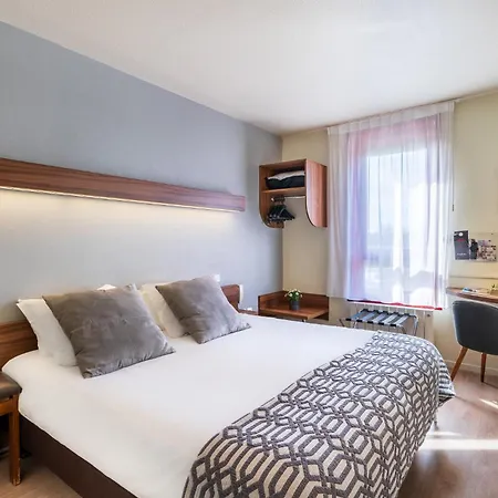 Hotel Logis Restaurant Le Mere Sainte-Mère-Église