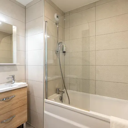 Hotel Logis Restaurant Le Mere Sainte-Mère-Église