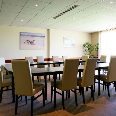 Logis Restaurant Le Mere Hotel Sainte-Mère-Église