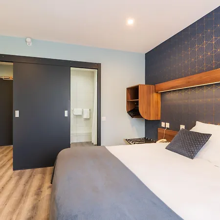 Hotel Logis Restaurant Le Mere Sainte-Mère-Église