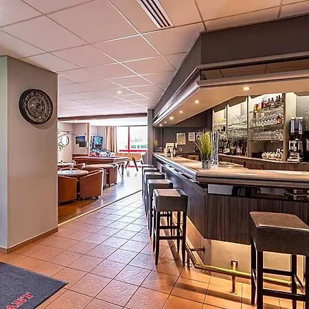 Hotel Logis Restaurant Le Mere