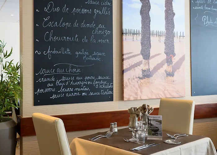 Logis Restaurant Le Mere Hotel Sainte-Mère-Église